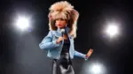 em-2022,-tina-turner-virou-barbie