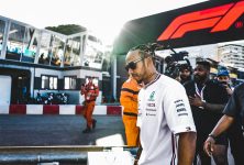 piloto-de-f1,-hamilton-diz-que-vini-jr.-foi-“incrivelmente-corajoso”-ao-reagir-contra-o-racismo