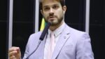 deputado-e-investigado-por-anel-de-luxo-dado-a-atriz-global