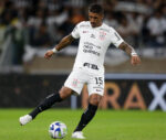 paulinho-tem-bons-numeros-defensivos-como-primeiro-volante-no-jogo-entre-corinthians-e-atletico-mg