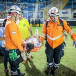 confira:-tragedia-em-estadio-de-futebol-deixa-dezenas-de-feridos-e-12-mortos