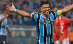 gremio-vence-internacional-por-3-a-1-e-mantem-tabu-de-16-anos-sem-perder-em-casa 