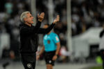 luis-castro-rechaca-“beneficios”-com-a-eliminacao-do-botafogo-na-copa-do-brasil