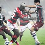 futebol:-flamengo-derrota-o-fluminense-no-classico-e-se-classifica-para-as-quartas-da-copa-do-brasil