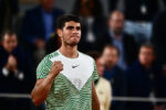 alcaraz-vence-shapovalov-e-vai-as-oitavas-de-roland-garros;-tsitsipas-tambem-avanca