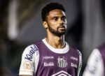 bruno-mezenga-sofre-injuria-racial-apos-eliminacao-na-copa-do-brasil-e-registra-b.o;-santos-se-manifesta