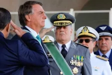 trama-golpista:-ex-chefe-da-aeronautica-diz-que-freire-gomes-ameacou-prender-bolsonaro